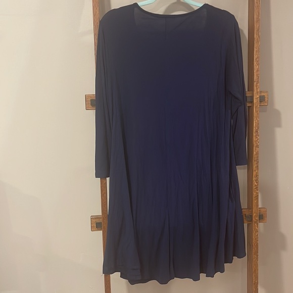 Navy Blue Quarter Sleeve Dress - Picture 4 of 4